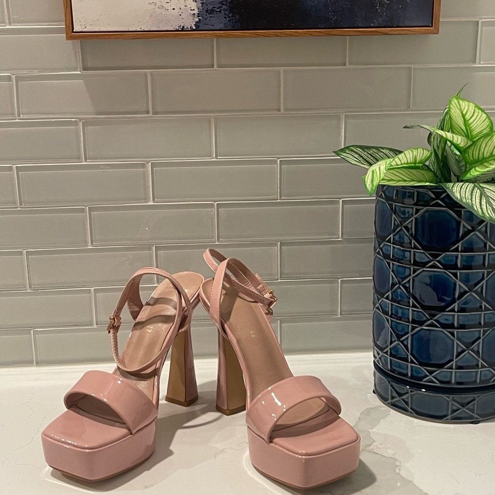 Like New Blush Patent Leather Platform Heels